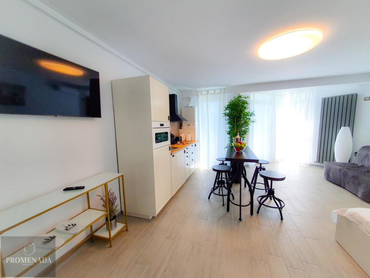 Coral Aparthotel Pool & Spa Mamaia Nord Năvodari Eksteriør bilde